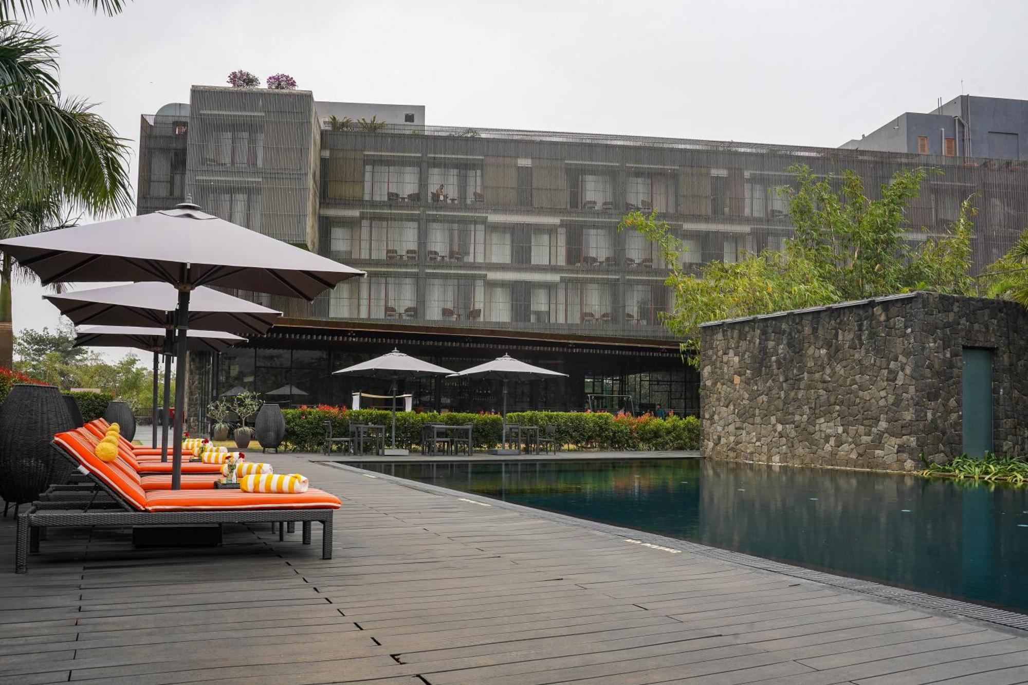 Radisson Resort And Spa Lonavala Ngoại thất bức ảnh The Park, Hyderabad